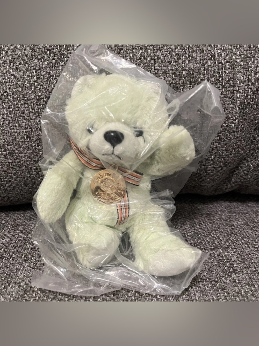 BNIB Crabtree & Evelyn London 15cm Soft Lime Green Teddy Bear Plush with Ribbon
